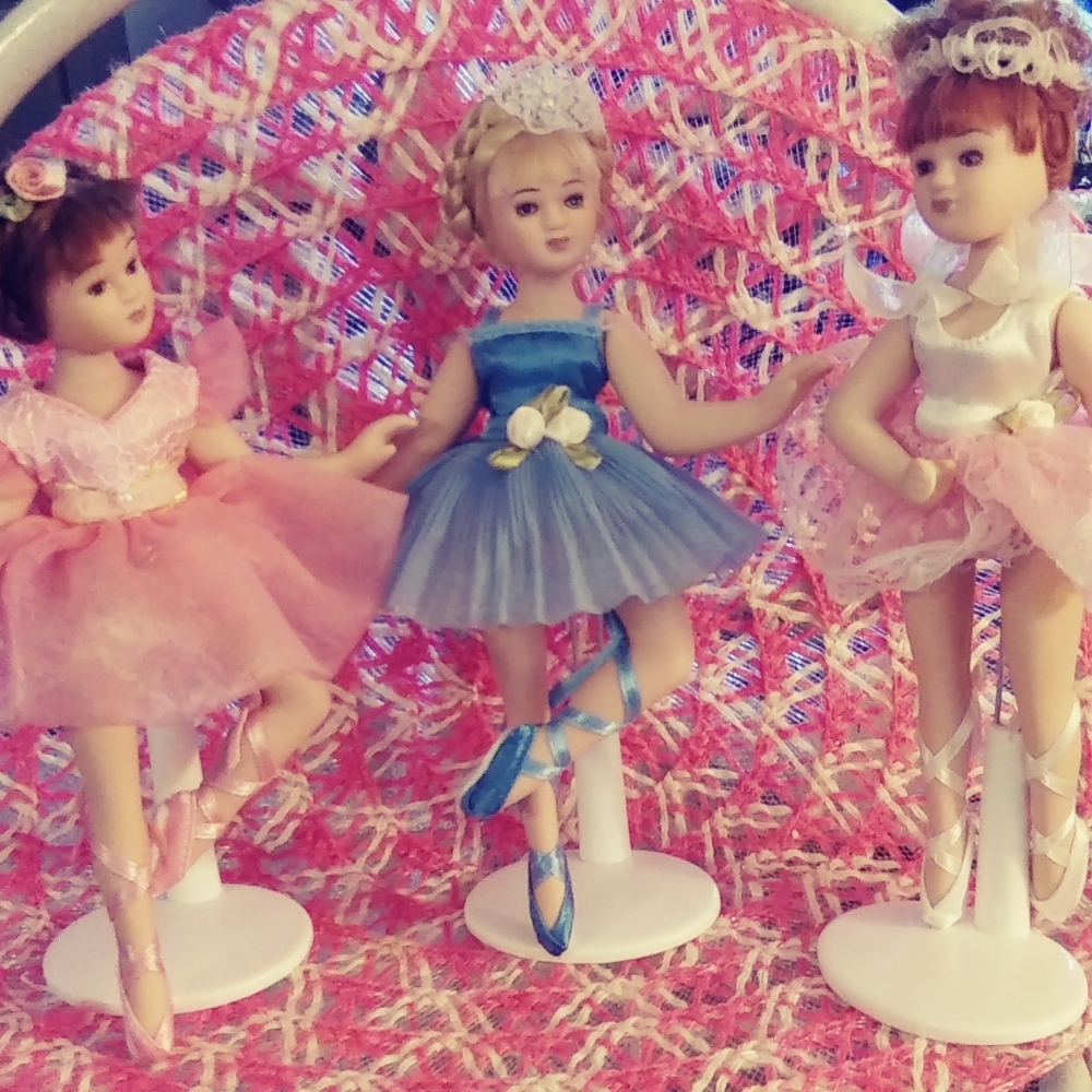 Porcelin Dolls